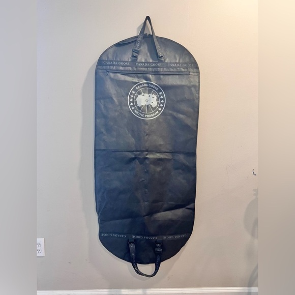 Canada Goose Accessories - Canada Goose Artic Program Garment Bag Folding Hanging Dust Bag Travel 54” X 24”